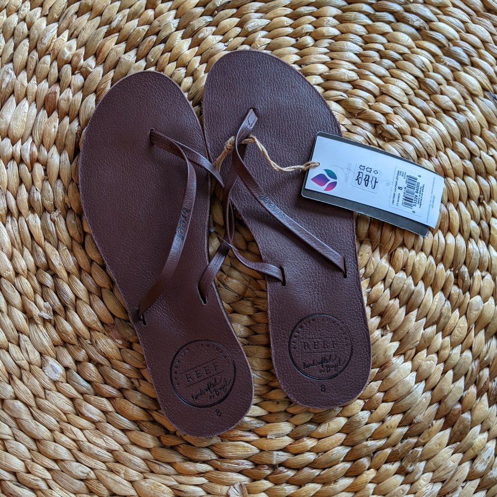 NWT Reef Flip Flops